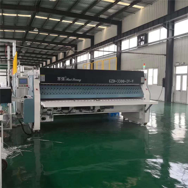 洗滌廠(chǎng)運(yùn)用洗滌設(shè)備節(jié)約成本方法之一合理使用洗滌劑